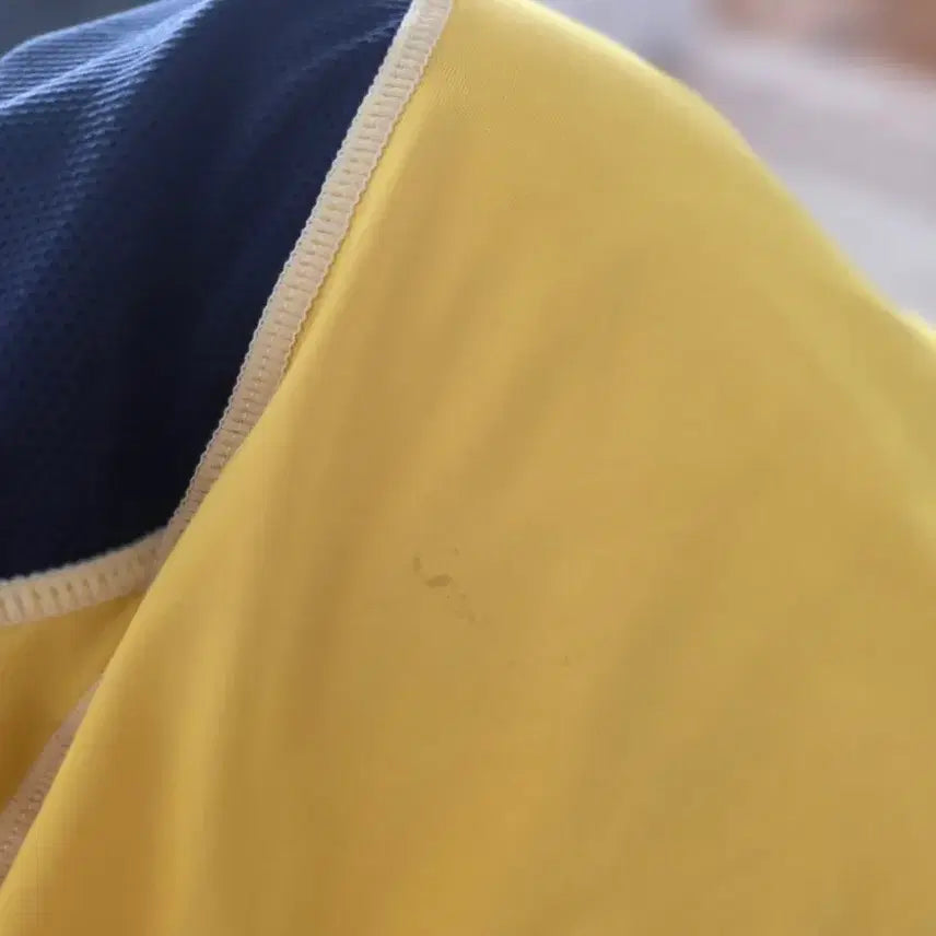 [BUNJANG] The North Face Yellow Long-Sleeve T-shirt / 노스페이스 옐로우 긴팔 티셔츠