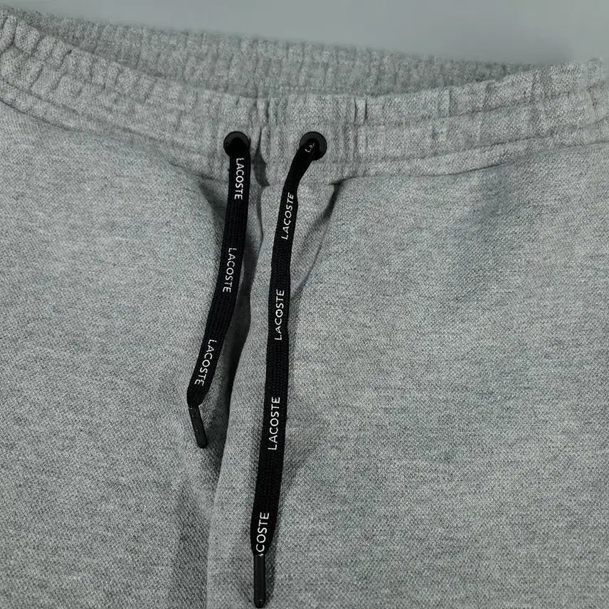 [BUNJANG] Lacoste Slim Fit Sweatpants Training Pants / 라코스테 그레이 크록로고 밴딩 슬림핏 스웻팬츠 트레이닝복 25-29