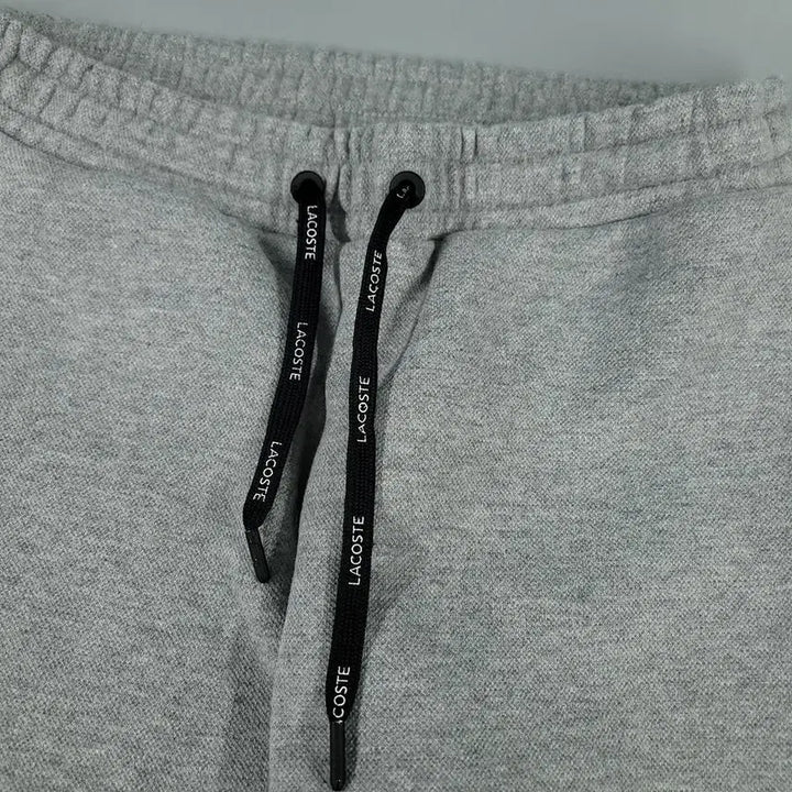 [BUNJANG] Lacoste Slim Fit Sweatpants Training Pants / 라코스테 그레이 크록로고 밴딩 슬림핏 스웻팬츠 트레이닝복 25-29