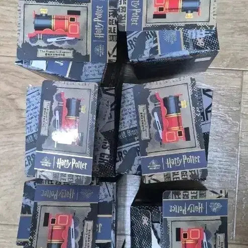[BUNJANG] Pop Mart Harry Potter Hogwarts Express Train Figure / 팝마트 해리포터 호그와트로 가는길 히든 기차