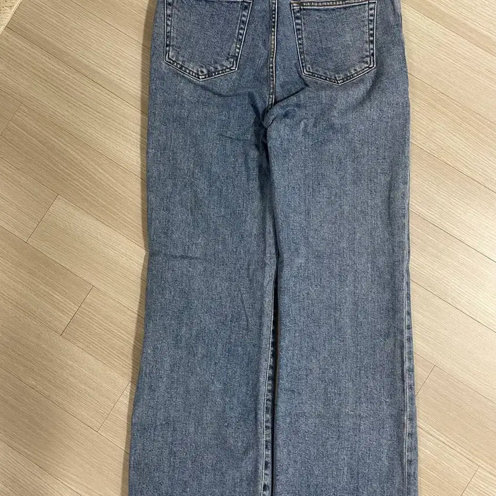 [SOLD OUT] 타낫 얼라인데님 m사이즈