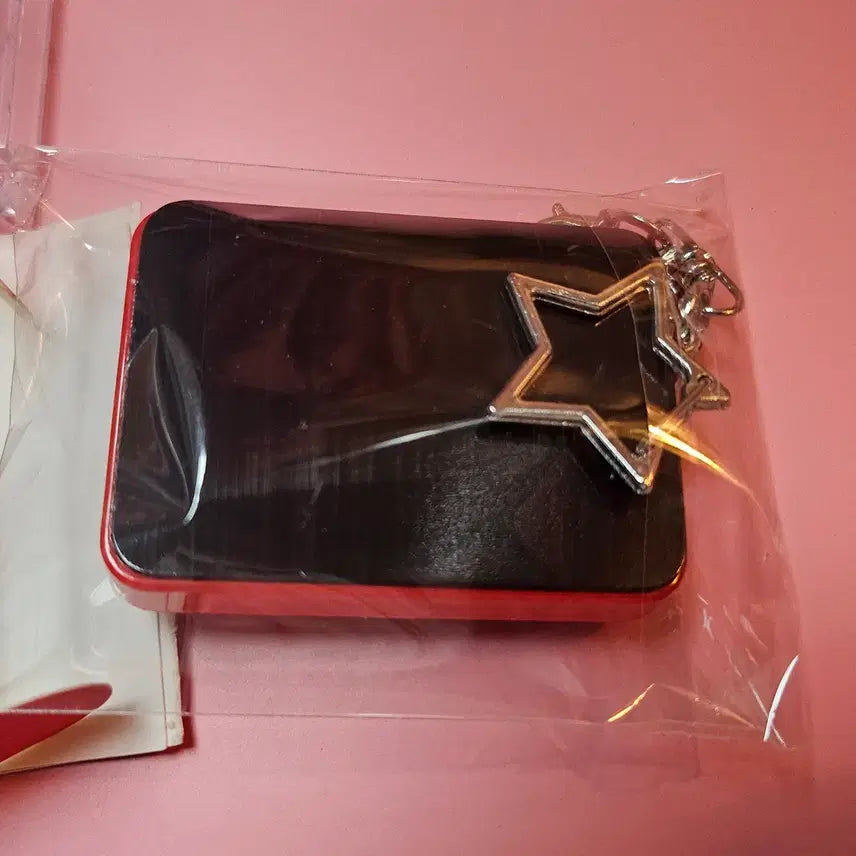 [BUNJANG] Sanrio Hello Kitty Magnetic Keyring / 산리오 헬로키티 자석 키링