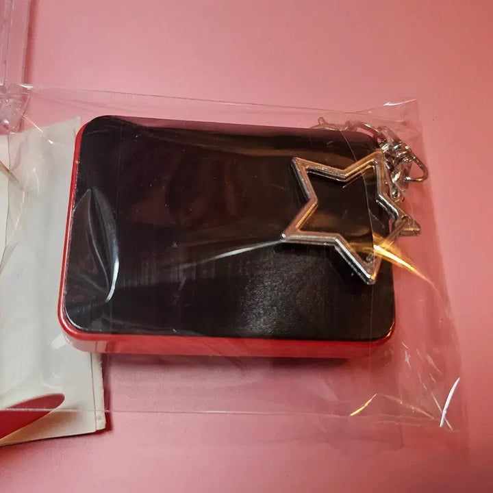 [BUNJANG] Sanrio Hello Kitty Magnetic Keyring / 산리오 헬로키티 자석 키링