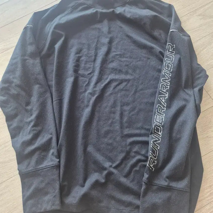 [SOLD OUT] 언더아머 각종 의류팔아요
