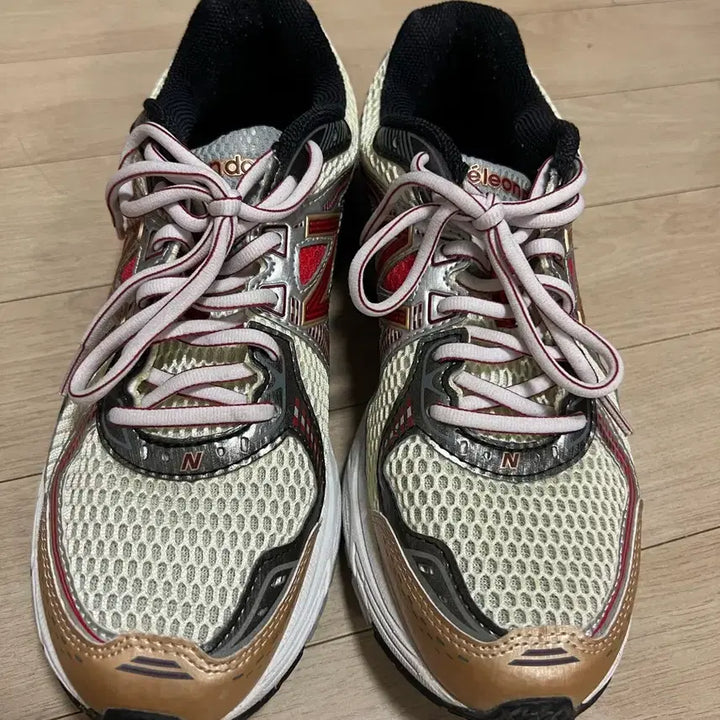 [BUNJANG] New Balance Aimé Leon Dore 860v2 Sneakers / 뉴발란스 에메레온도르 860v2 에임레온도르