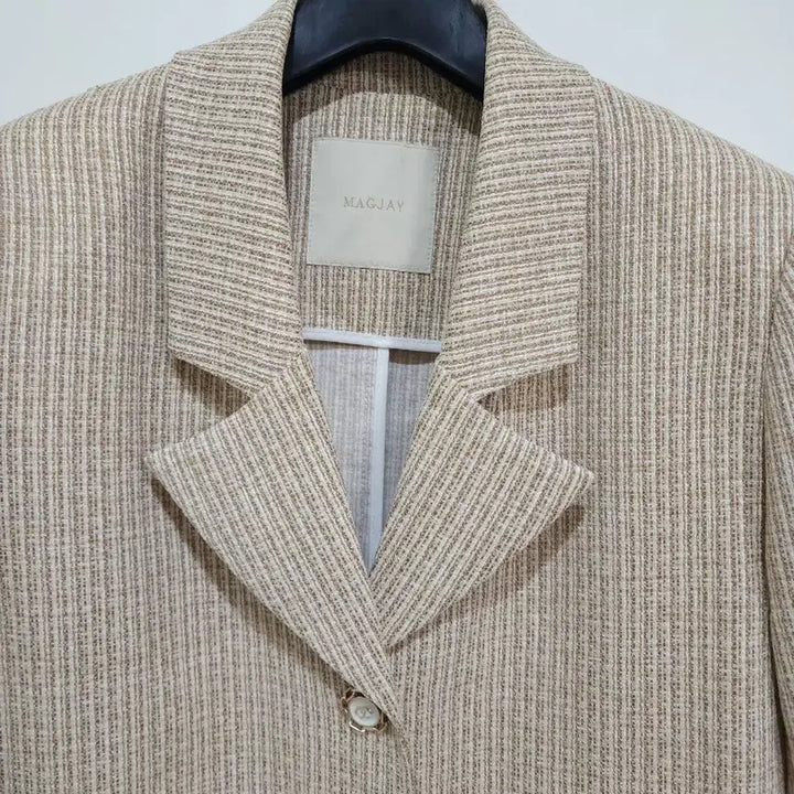 [SOLD OUT] MAGJAY 트위드 칠부 자켓