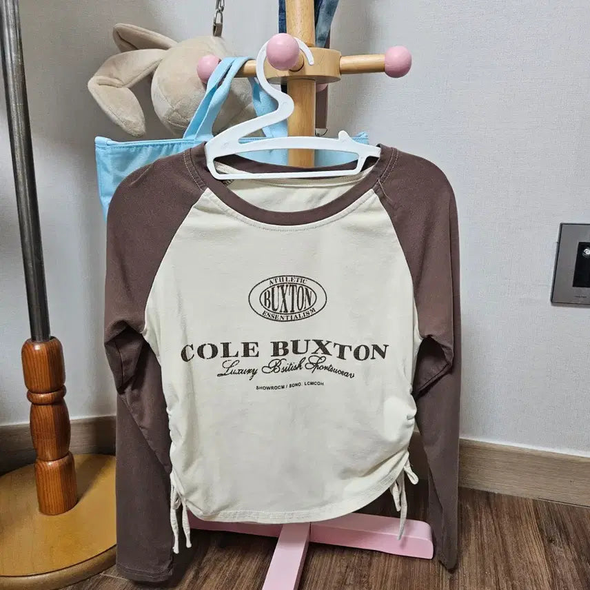 [SOLD OUT] 옆셔링크롭티