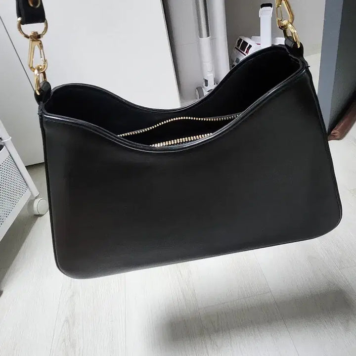 [BUNJANG] D.Blanc Black Shoulder Bag / 디블랑 블랙 숄더백 가방
