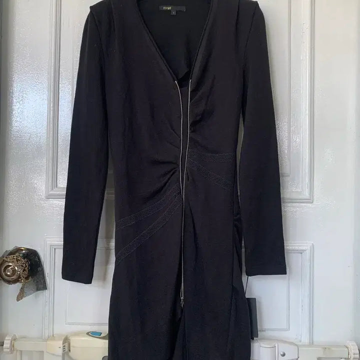 [BUNJANG] Maje Black Long Sleeve Zipper Dress / 마쥬 블랙 롱 슬리브 지퍼 원피스