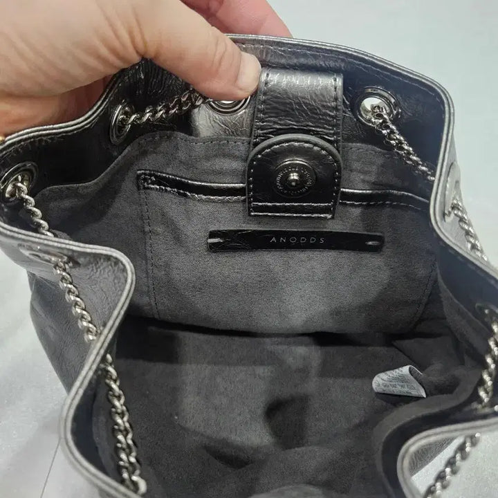 [BUNJANG] 앤오즈 Dark Silver Bucket Bag / 앤오즈다크실버