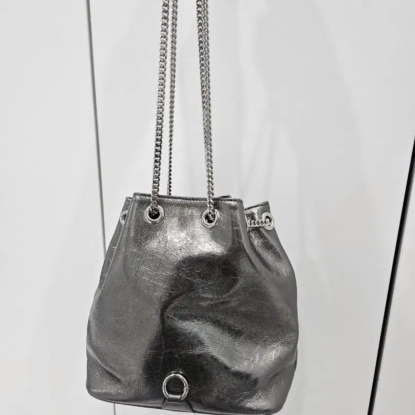 [BUNJANG] 앤오즈 Dark Silver Bucket Bag / 앤오즈다크실버