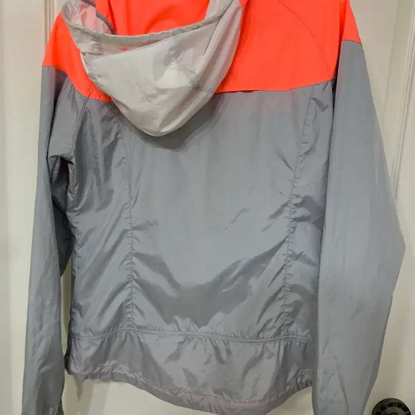 [BUNJANG] New Balance Windbreaker Jacket / 뉴발란스 바람막이점퍼