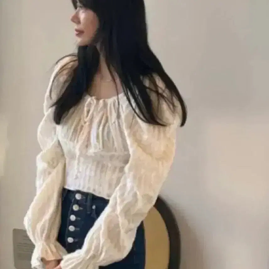 [BUNJANG] Top Dressing Blouse / 탑드레싱 블라우스