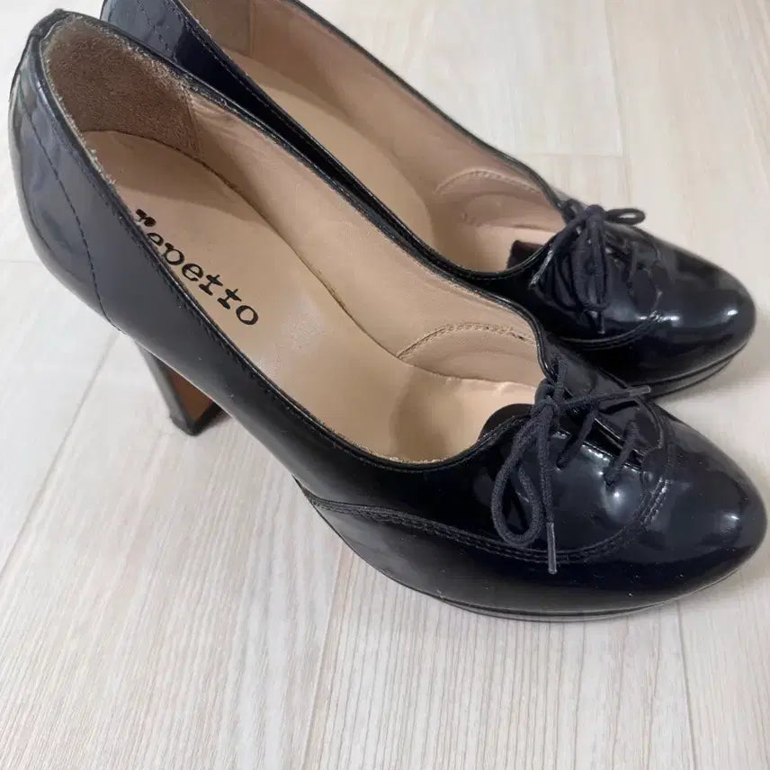 [BUNJANG] Repetto Heels 38.5 / 레페토 힐 38.5