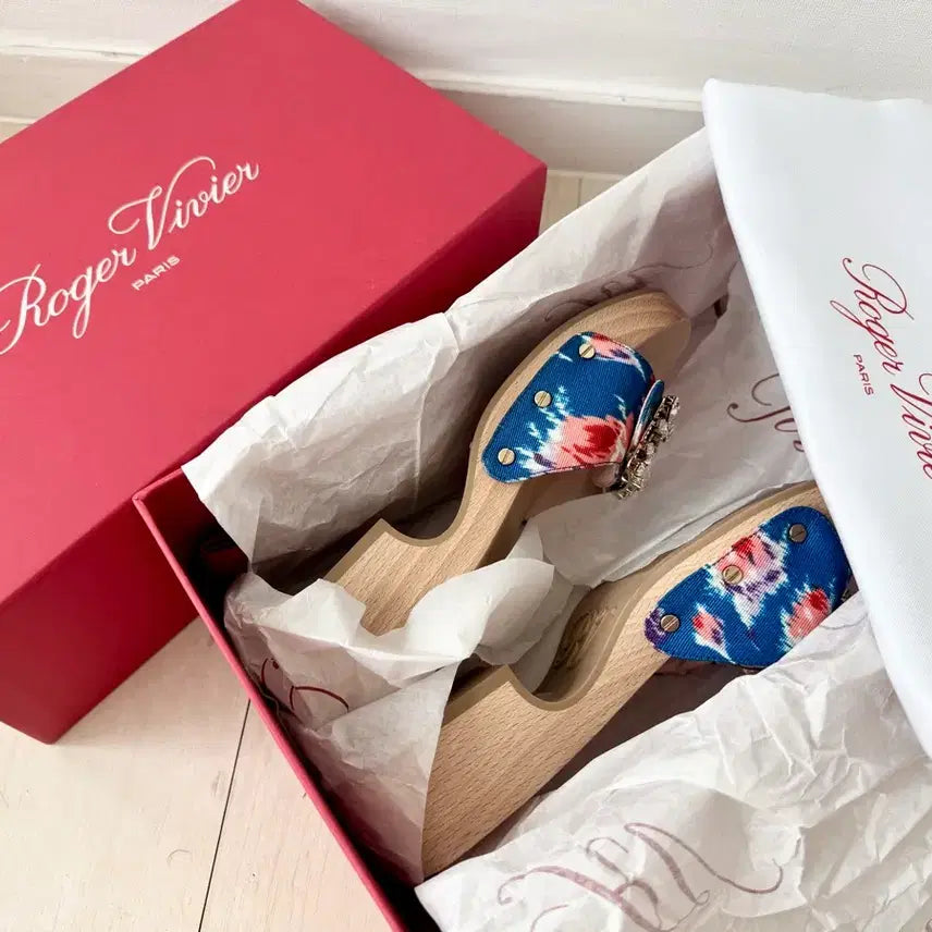 [BUNJANG] Roger Vivier Wood Mules 36 (230) - New / (새제품) 로저비비에 우드 뮬 새제품 36