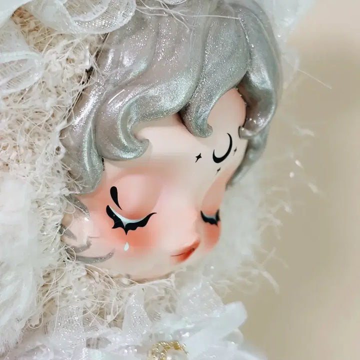 [BUNJANG] Skullpanda White Night Edition Custom Figure / 스컬판다 한정판 백야 에디션 : 도색 드레스 커스텀 새제품