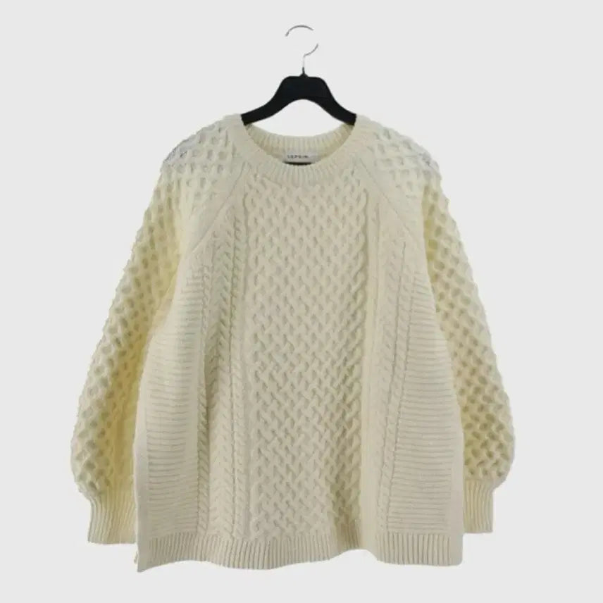 [BUNJANG] LEPSIM Ivory Cable Knit Sweater / LEPSIM 아이보리 꽈배기 빈티지 레글런 니트