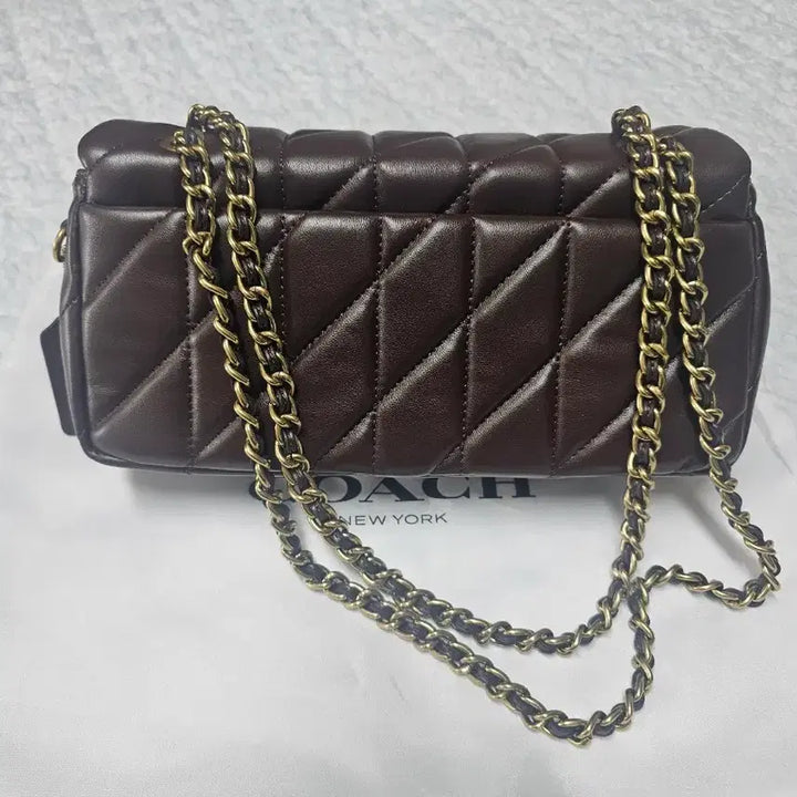 [SOLD OUT] 코치크로스백(초코브라운)