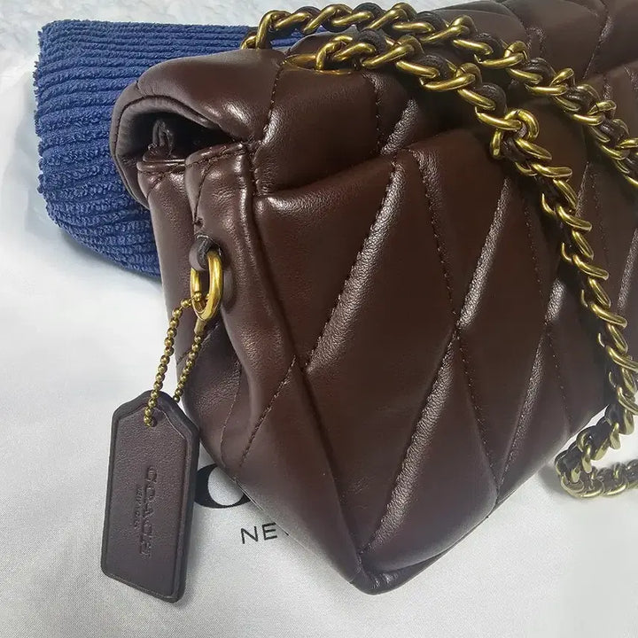[SOLD OUT] 코치크로스백(초코브라운)