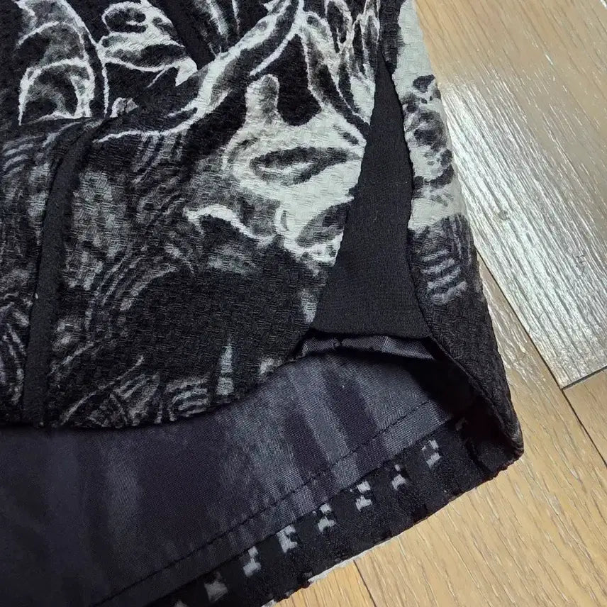 [BUNJANG] NAMU Floral Pattern Dress / NAMU 플라워 패턴 원피스 85 92 160