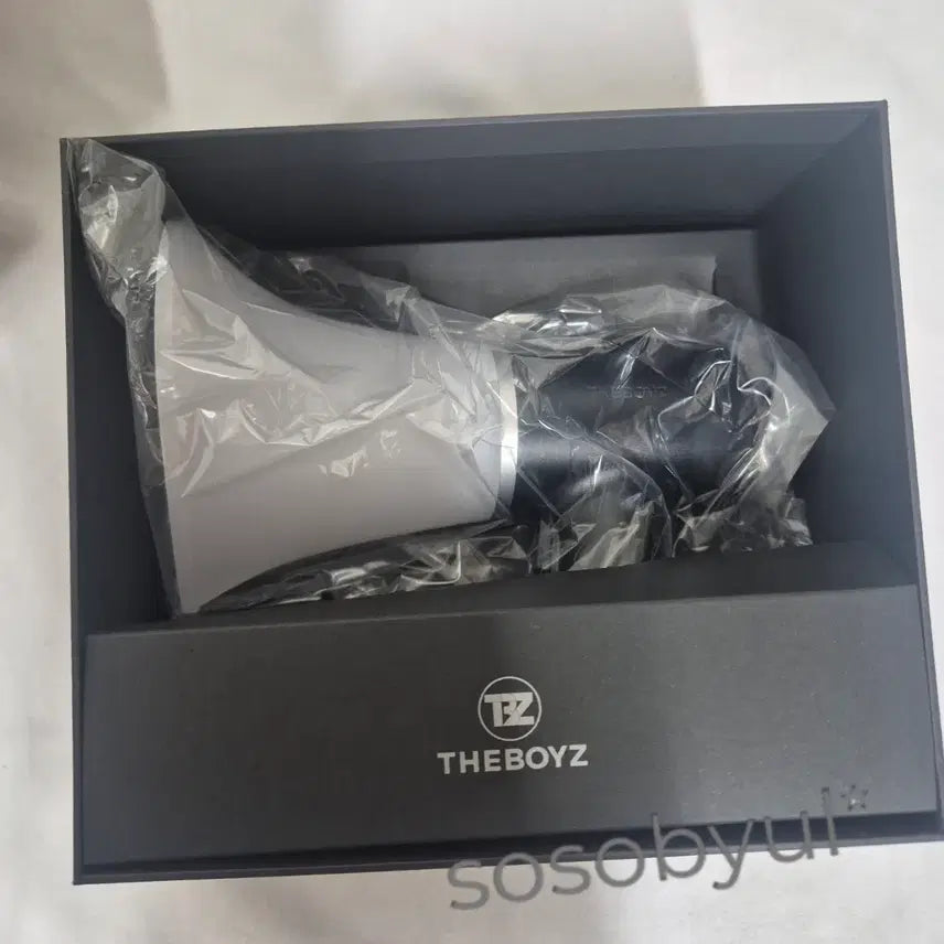 [BUNJANG] The Boyz Official Light Stick Ver. 1 / 더보이즈 응원봉 버전1 새상품