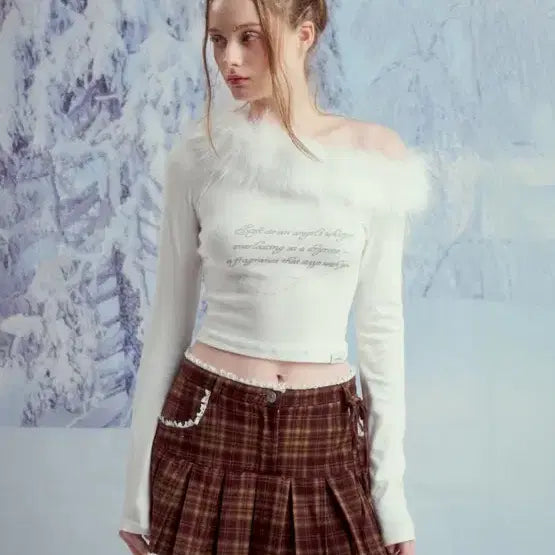 [BUNJANG] Dry Rose Off-shoulder Knit Top / 드라이로즈 오프숄더 니트