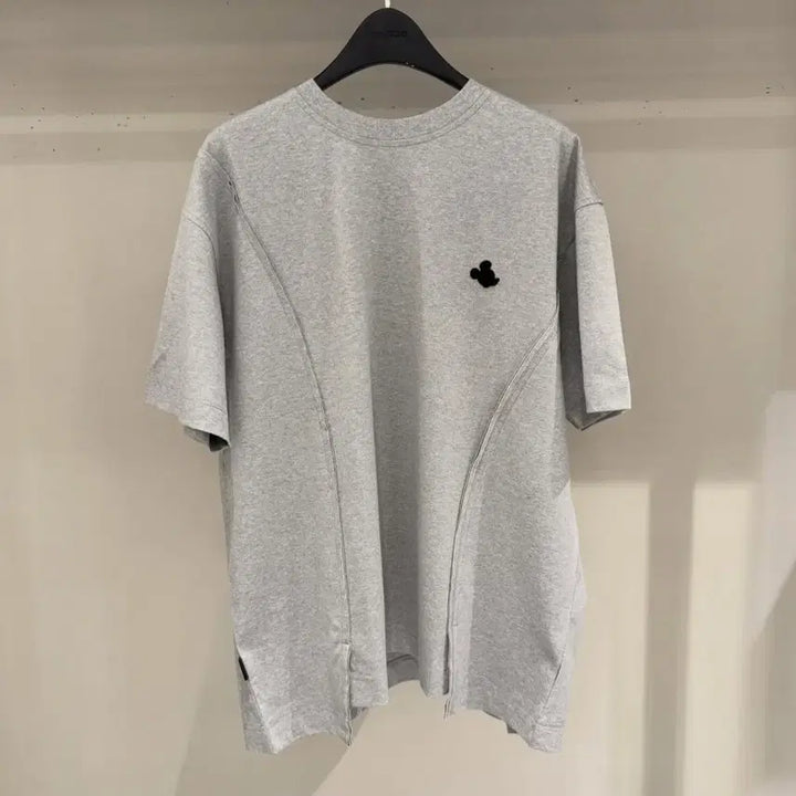 [BUNJANG] Songzio Disney Collaboration Mickey &amp; Oswald T-shirt / 26SS 송지오 디즈니 콜라보 46