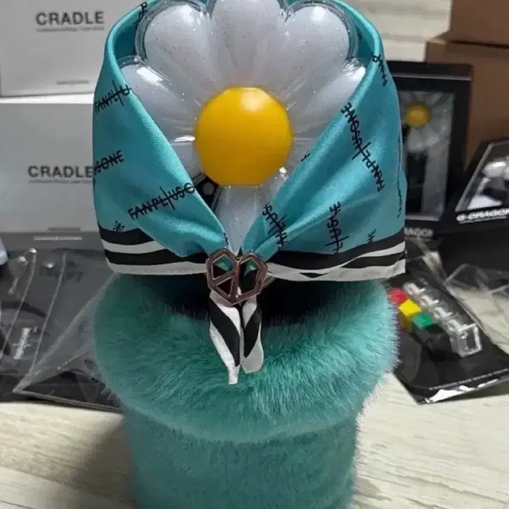 [BUNJANG] G-Dragon Weverse Shop Light Stick Full Set / [풀세트] 지드래곤 위버멘쉬 응원봉 풀세트