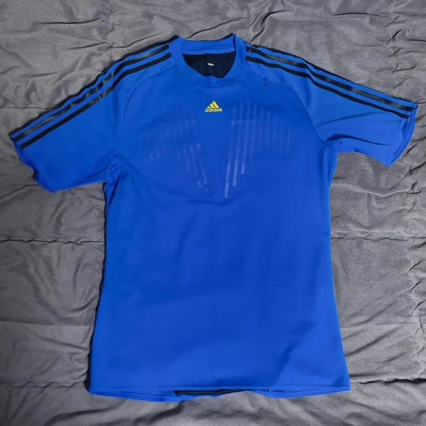 [BUNJANG] Adidas Functional Short Sleeve T-shirt / 아디다스 기능성 반팔티