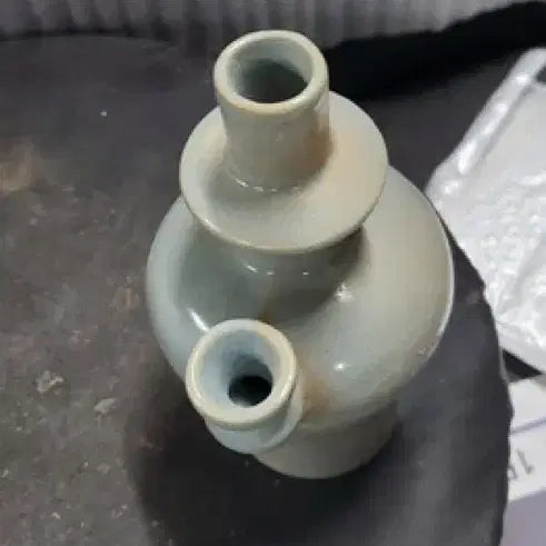 [BUNJANG] Song Goryeo Celadon Water Bottle Chinese Ceramic Antique Collectible Art Piece / 송 여요 청자 정수병 정병 2 중국도자기 골동품 수집품 미술품