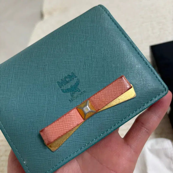[BUNJANG] MCM Wallet Full Set / MCM 반지갑 풀구성 (박스/더스트/택) 급처