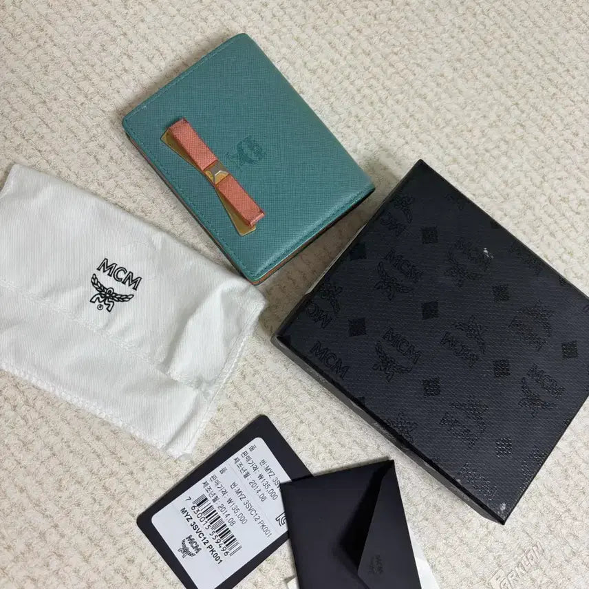 [BUNJANG] MCM Wallet Full Set / MCM 반지갑 풀구성 (박스/더스트/택) 급처