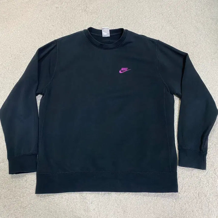 [SOLD OUT] 나이키 블랙 맨투맨 L 100