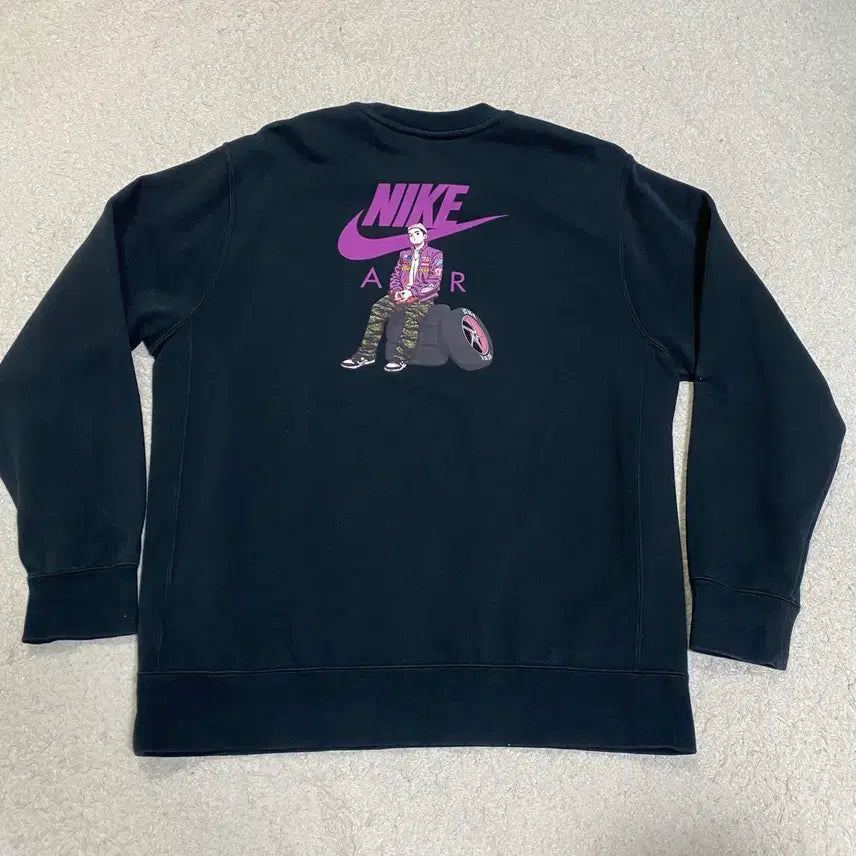 [SOLD OUT] 나이키 블랙 맨투맨 L 100