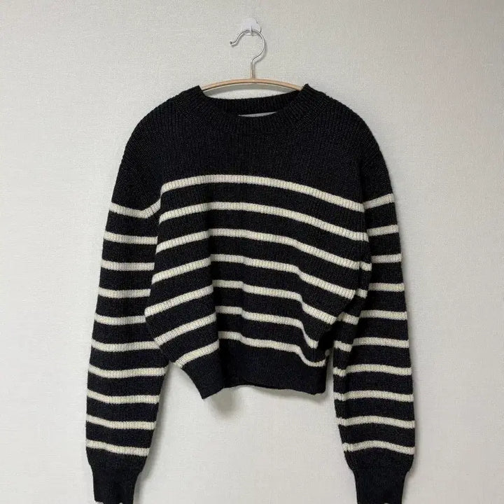 [BUNJANG] 8 Seconds Striped Knit M / 에잇세컨즈 스트라이프 니트 M