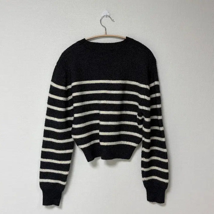 [BUNJANG] 8 Seconds Striped Knit M / 에잇세컨즈 스트라이프 니트 M