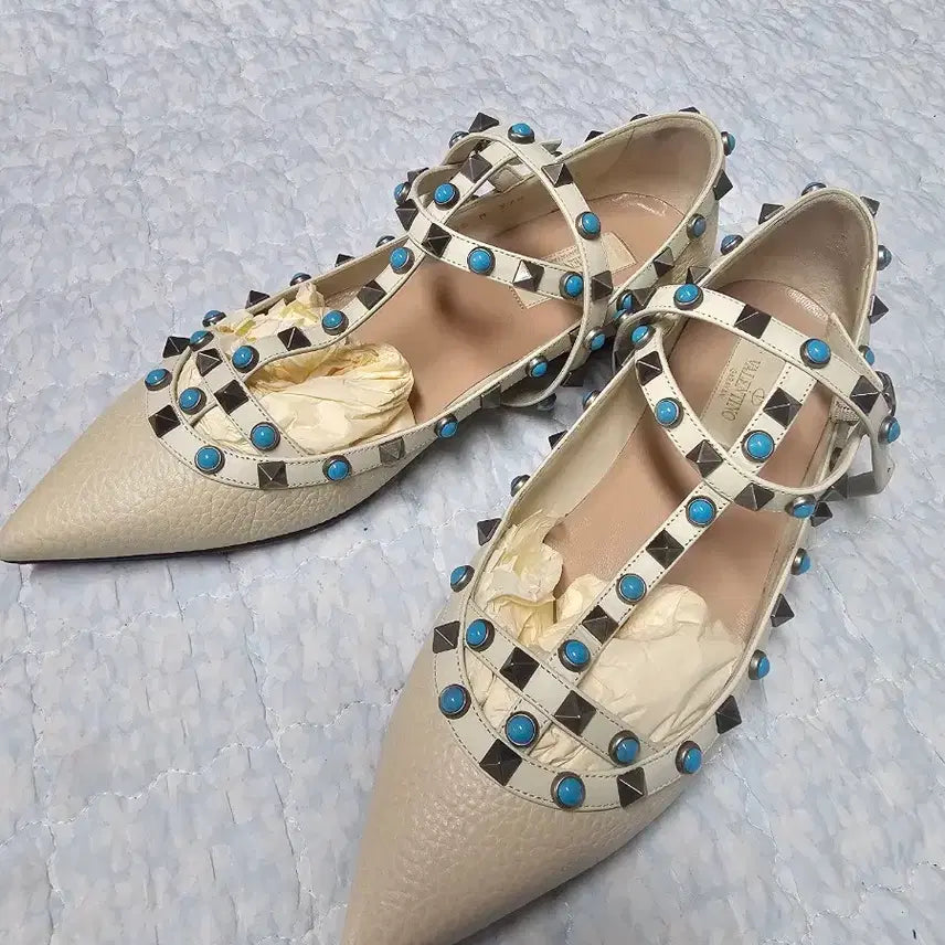 [BUNJANG] Valentino Rockstud Flat Ivory/Blue 38 / 발렌티노 락스터드 플랫 아이보리/블루 38