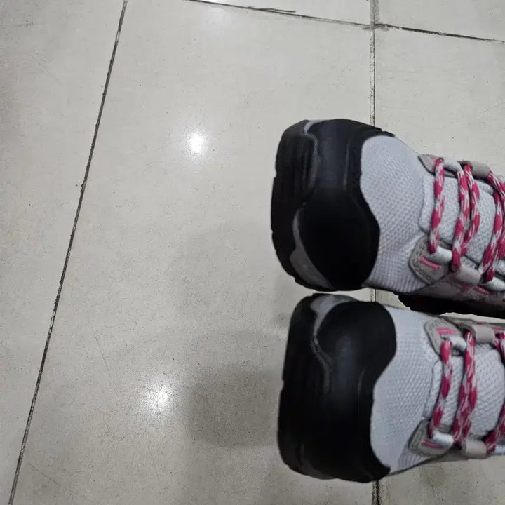 [BUNJANG] Kolon Gore-Tex Hiking Boots (230mm) / 코오롱고어텍스등산화(230)
