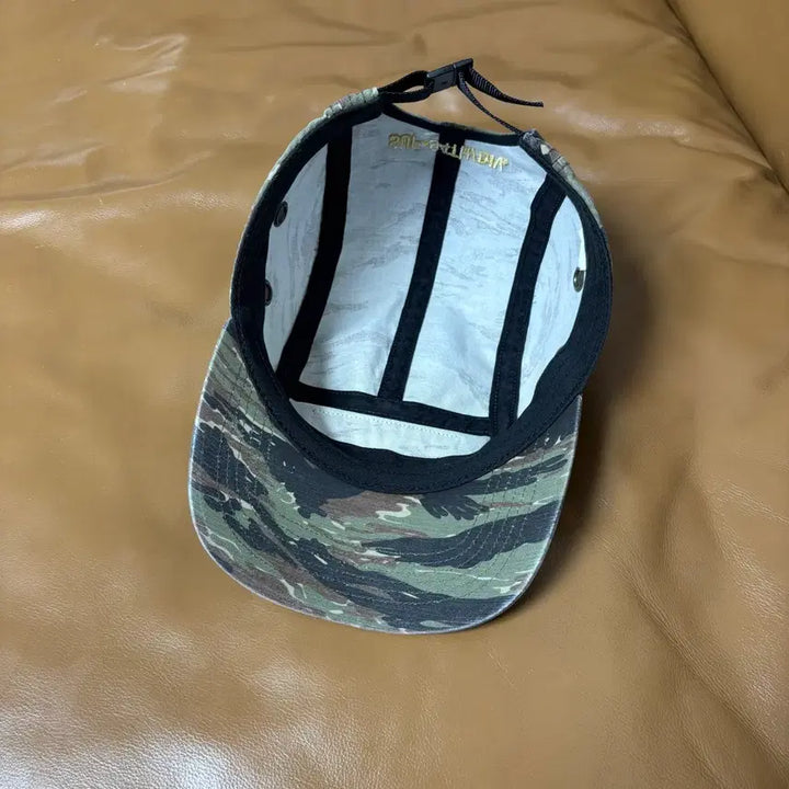 [SOLD OUT] 슈프림 캠프캡 모자 박스로고 24ss 타이거 카모 올리브