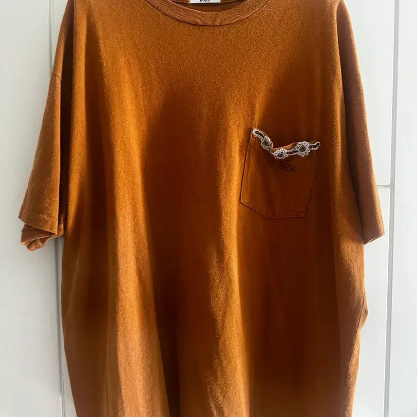 [BUNJANG] BODE Embroidered Brown T-Shirt (L) / BODE 보디 자수 브라운 반팔(L)
