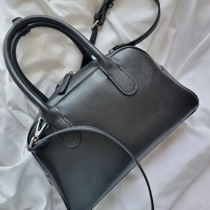[BUNJANG] 8 Seconds Black Top Handle Bowling Bag Handbag / 에잇세컨즈 검정 탑핸들 가방 블랙 핸드백 볼링백 크로스백 골프백 보스턴백