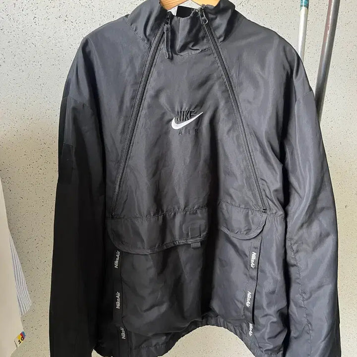 [SOLD OUT] 나이키 에어 우븐자켓 블랙
