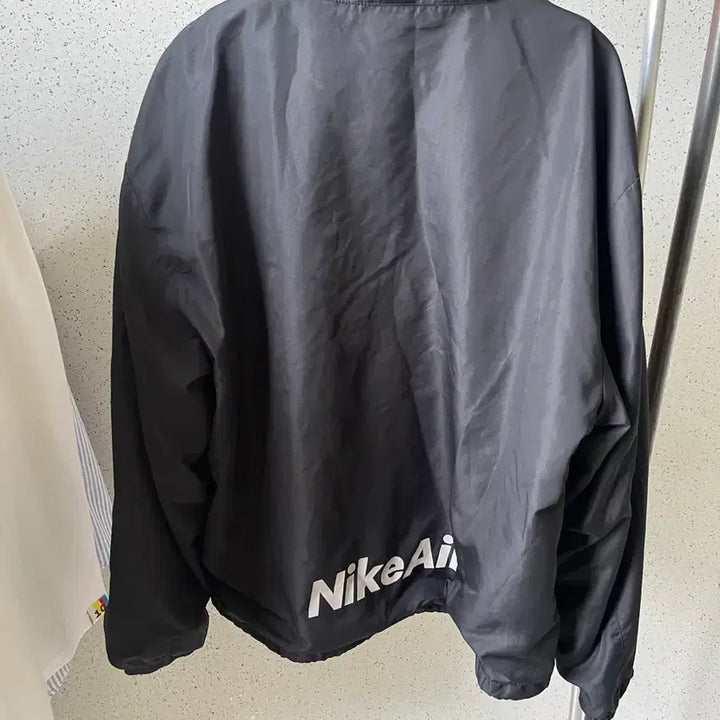 [SOLD OUT] 나이키 에어 우븐자켓 블랙