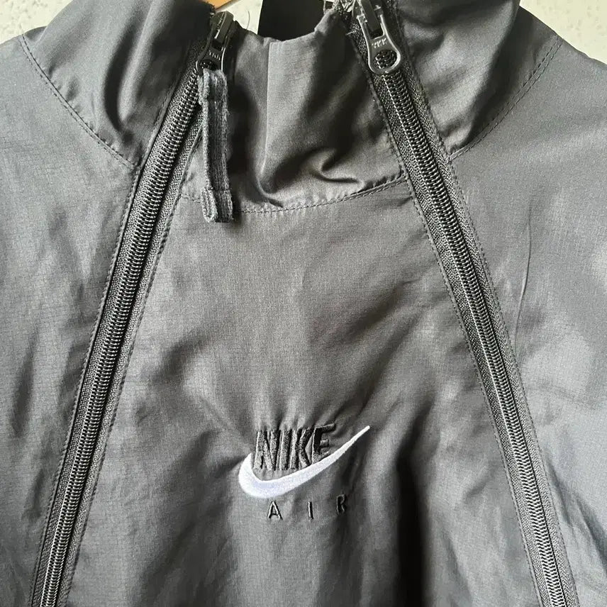 [SOLD OUT] 나이키 에어 우븐자켓 블랙