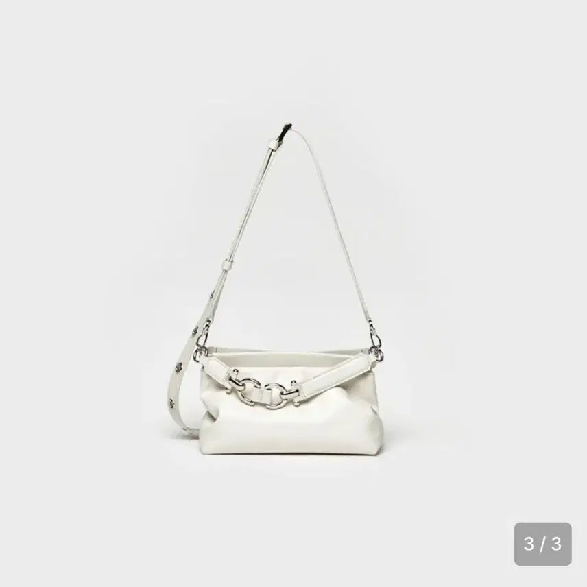 [BUNJANG] Goudebank Lambda Bag Milky Ivory / 꾸드뱅 Lambda Bag Milky Ivory