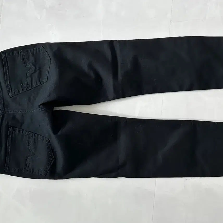 [BUNJANG] Diesel Larkee Regular Fit Jeans (30 inch) / 디젤 26ss larkee 레귤러 진 (30인치)