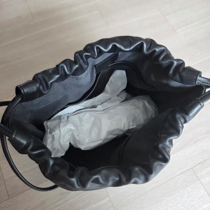 [BUNJANG] Jour de Reves Pumpkin Bag - Black Handbag / 주르드 펌킨백 거의 새상품