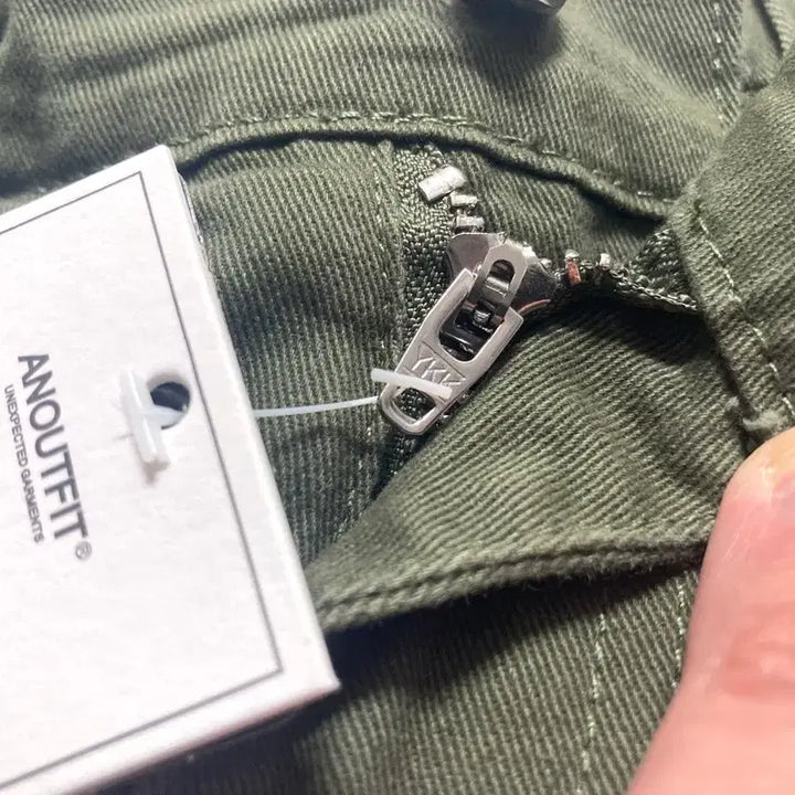[SOLD OUT] (새상품)언아웃핏 원턱 와이드 세미밴딩 카고 팬츠 36-38