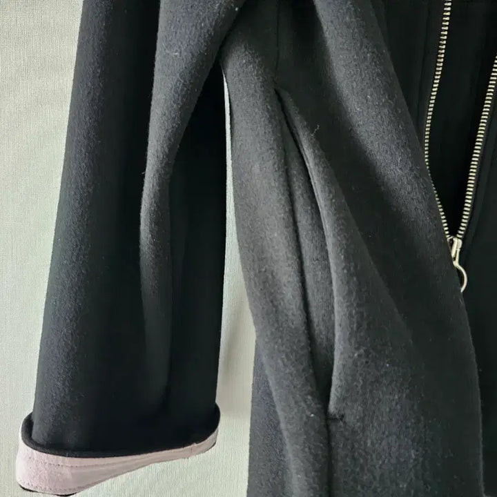 [BUNJANG] POST COMING STEP Black Hooded Zip-up Jacket / POST COMING STEP 블랙 후드 집업 FREE