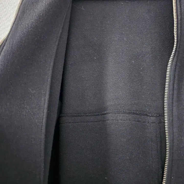 [BUNJANG] POST COMING STEP Black Hooded Zip-up Jacket / POST COMING STEP 블랙 후드 집업 FREE